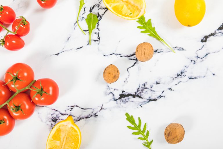 חיפוי שיש למטבח: פתרון עיצובי ופרקטי לבית המודרני